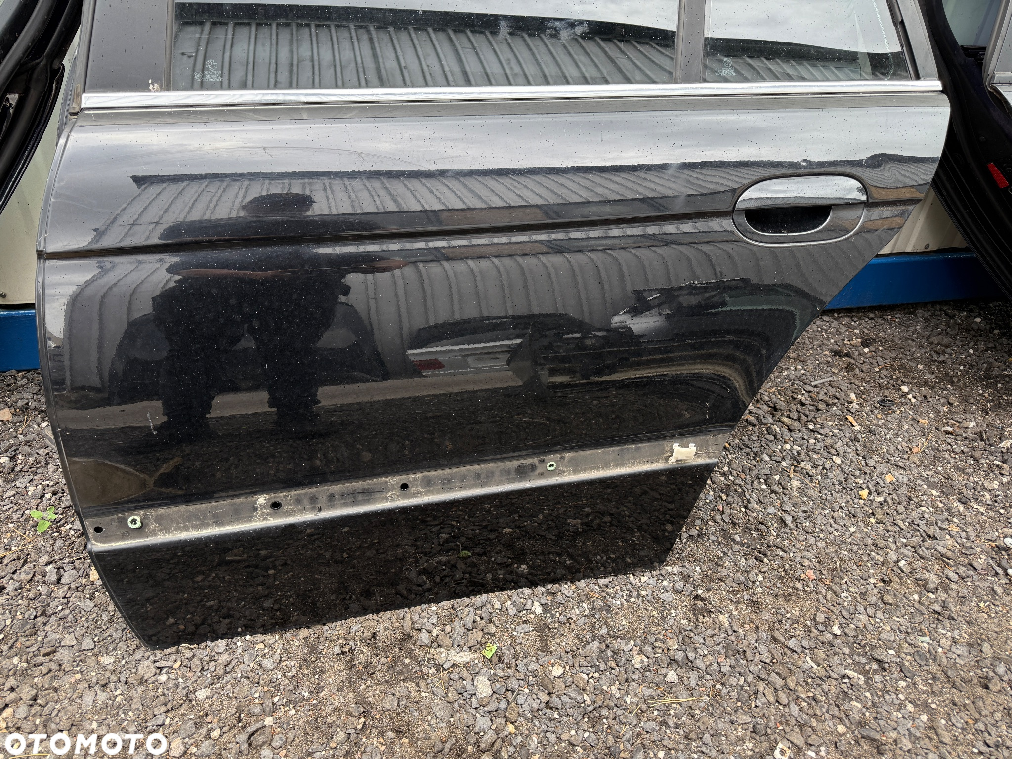Drzwi tył lewy  tylne lewe e39 kombi touring 668 Schwarz 2 bez rdzy ! - 2