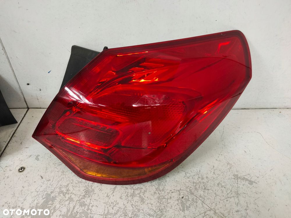 lampa prawa + lewa tył astra 4 j 5d hb jasna komplet - 3