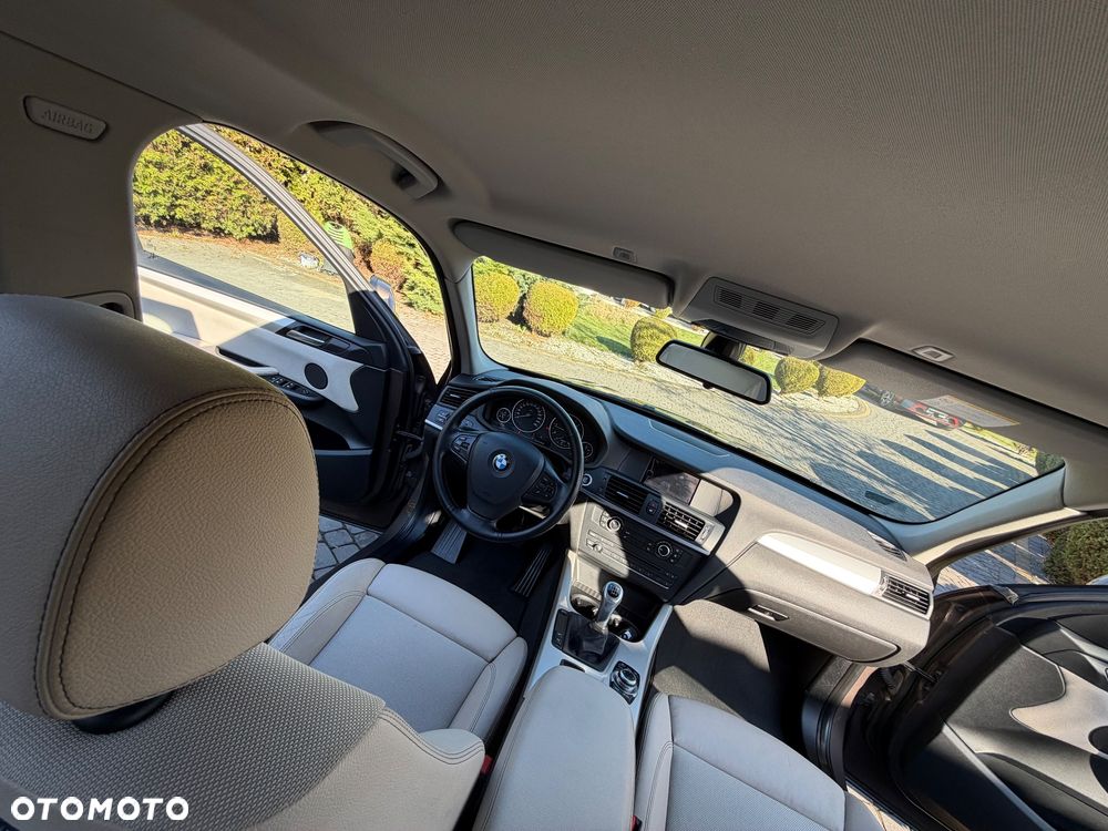 BMW X3 xDrive20d - 26