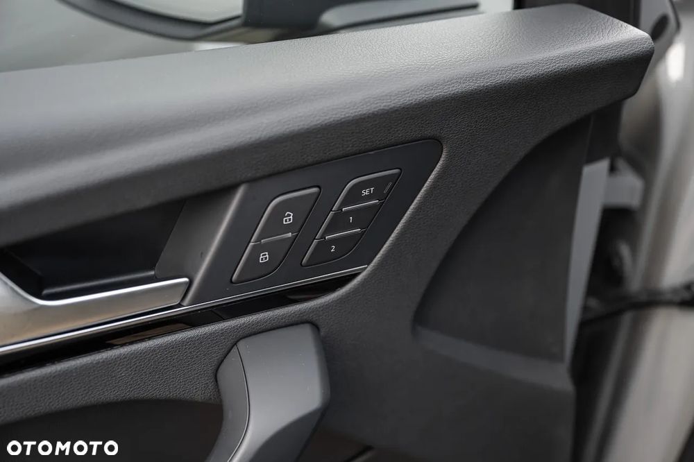 Audi Q5 Sportback 45 TFSI quattro S tronic S line - 23