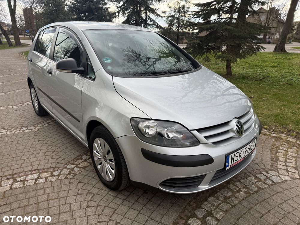 Volkswagen Golf Plus 1.9 TDI DSG Comfortline - 2