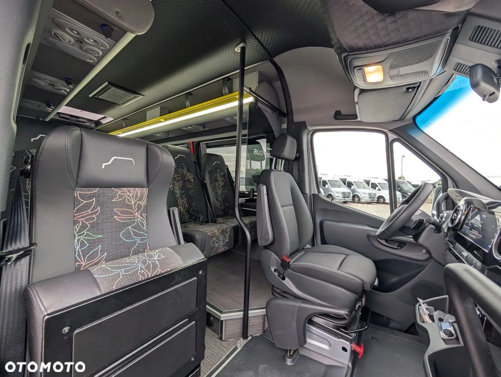 Mercedes-Benz Sprinter 519 - 16