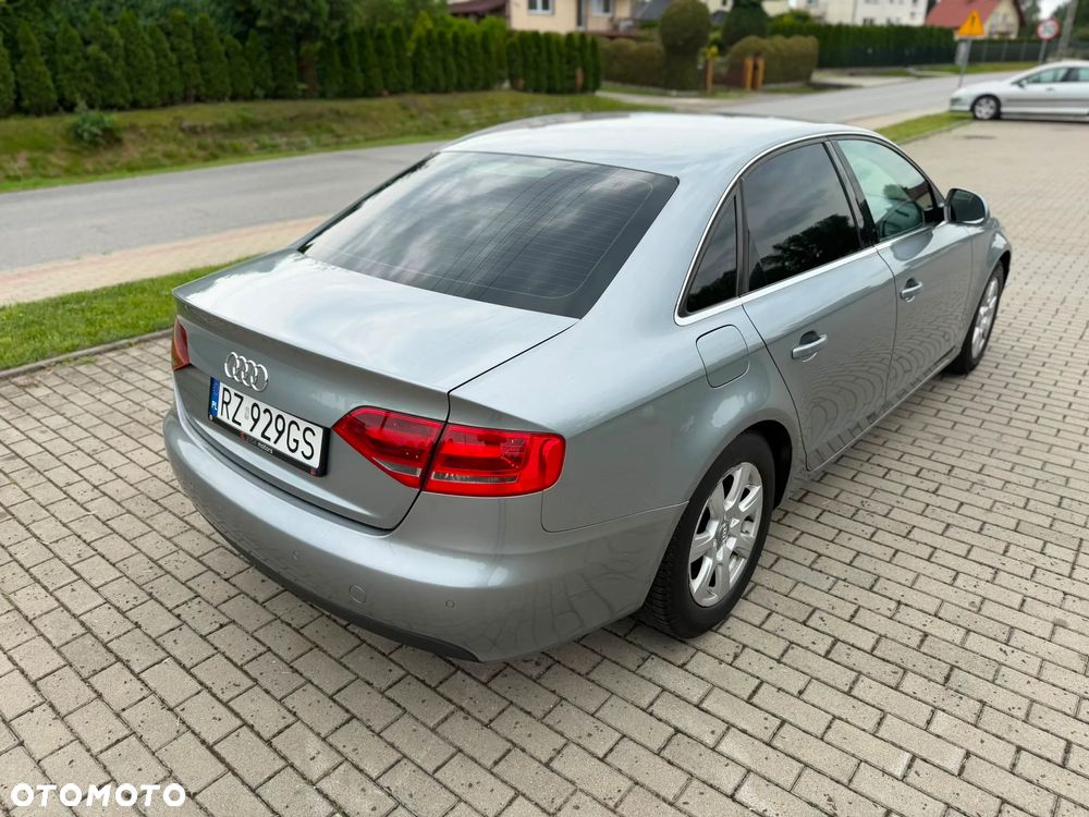 Audi A4 Limousine 2.0 TFSI Limited Edition - 32