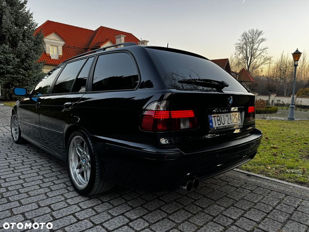BMW Seria 5 - 11
