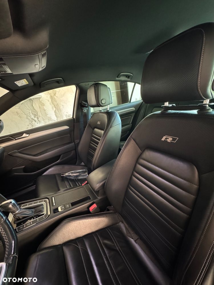 Volkswagen Passat - 7