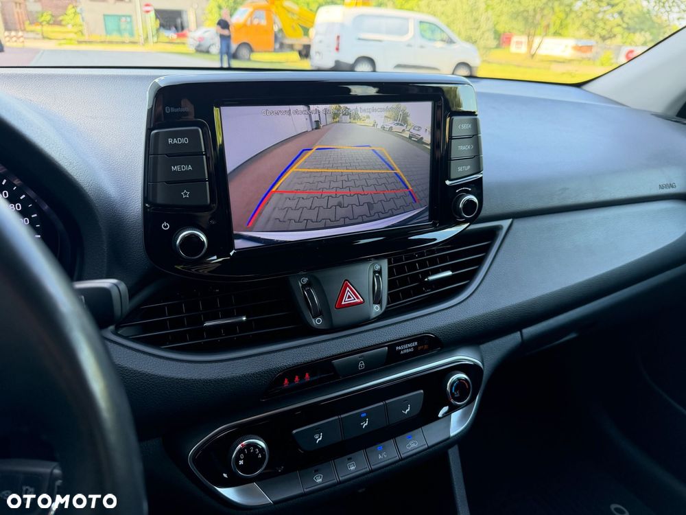 Hyundai i30 1.5 T-GDI 48V Modern - 3