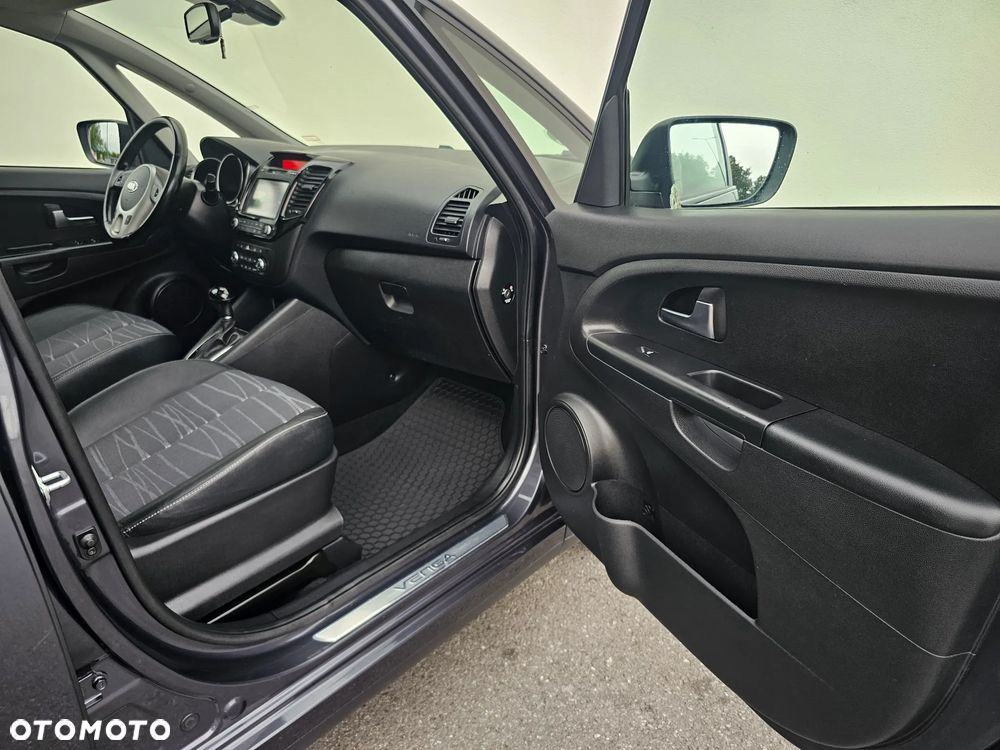 Kia Venga 1.6 CVVT Automatik Platinum Edition - 13