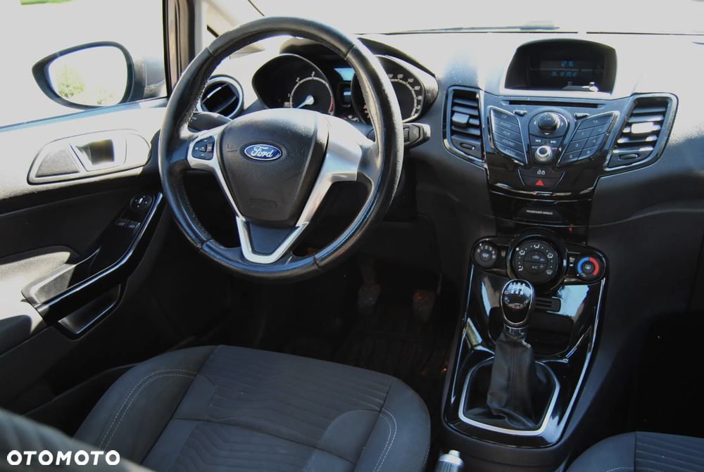 Ford Fiesta 1.5 TDCi Silver X - 11