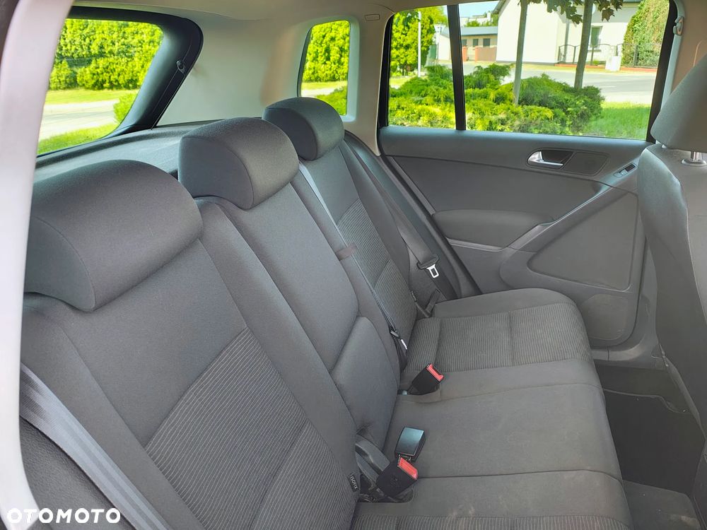Volkswagen Tiguan 2.0 TDI Perfectline - 10