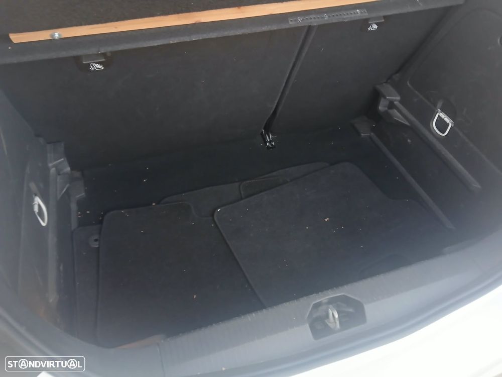 Opel Corsa 1.2 Enjoy - 23