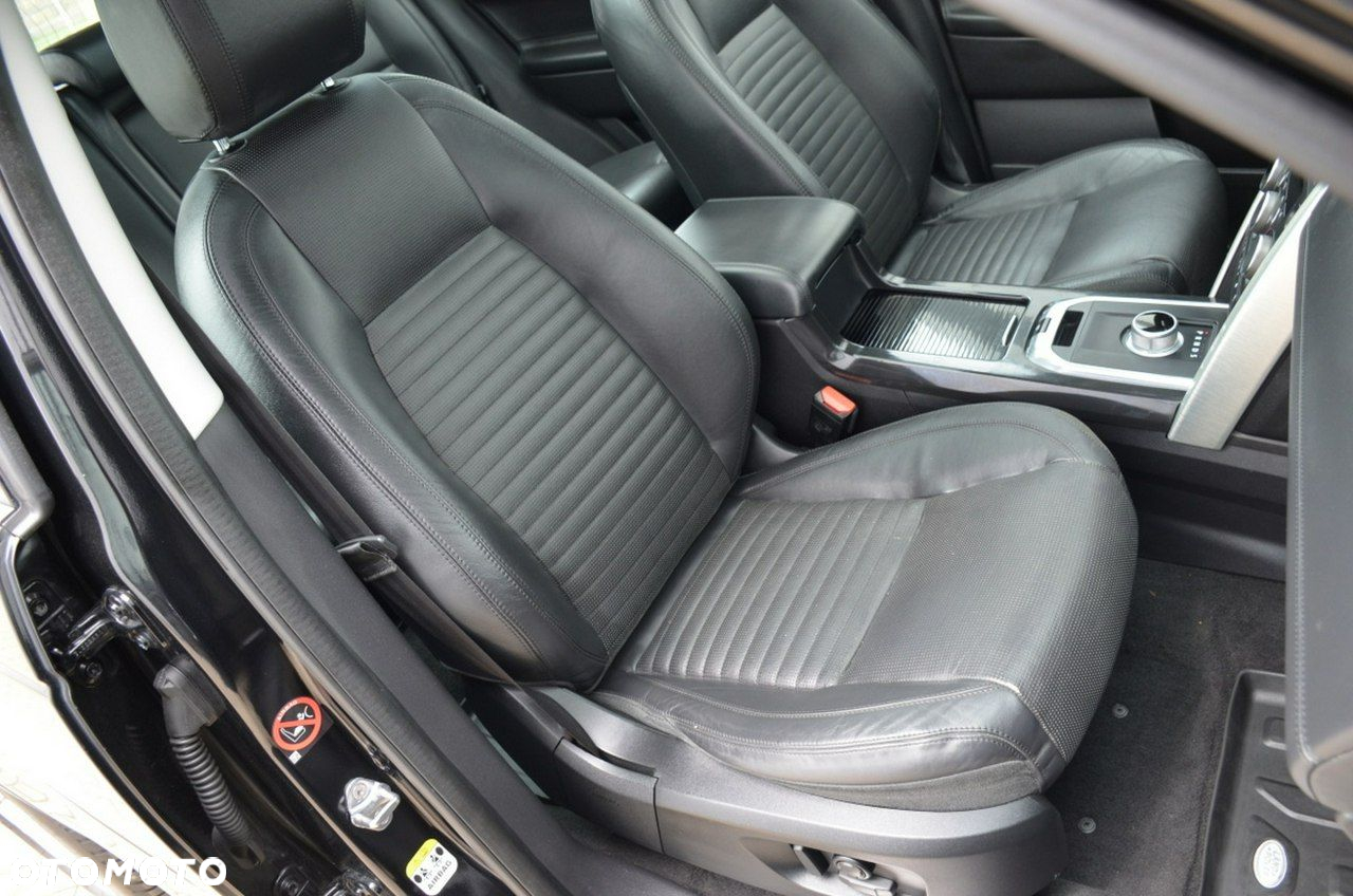 Land Rover Discovery Sport - 29