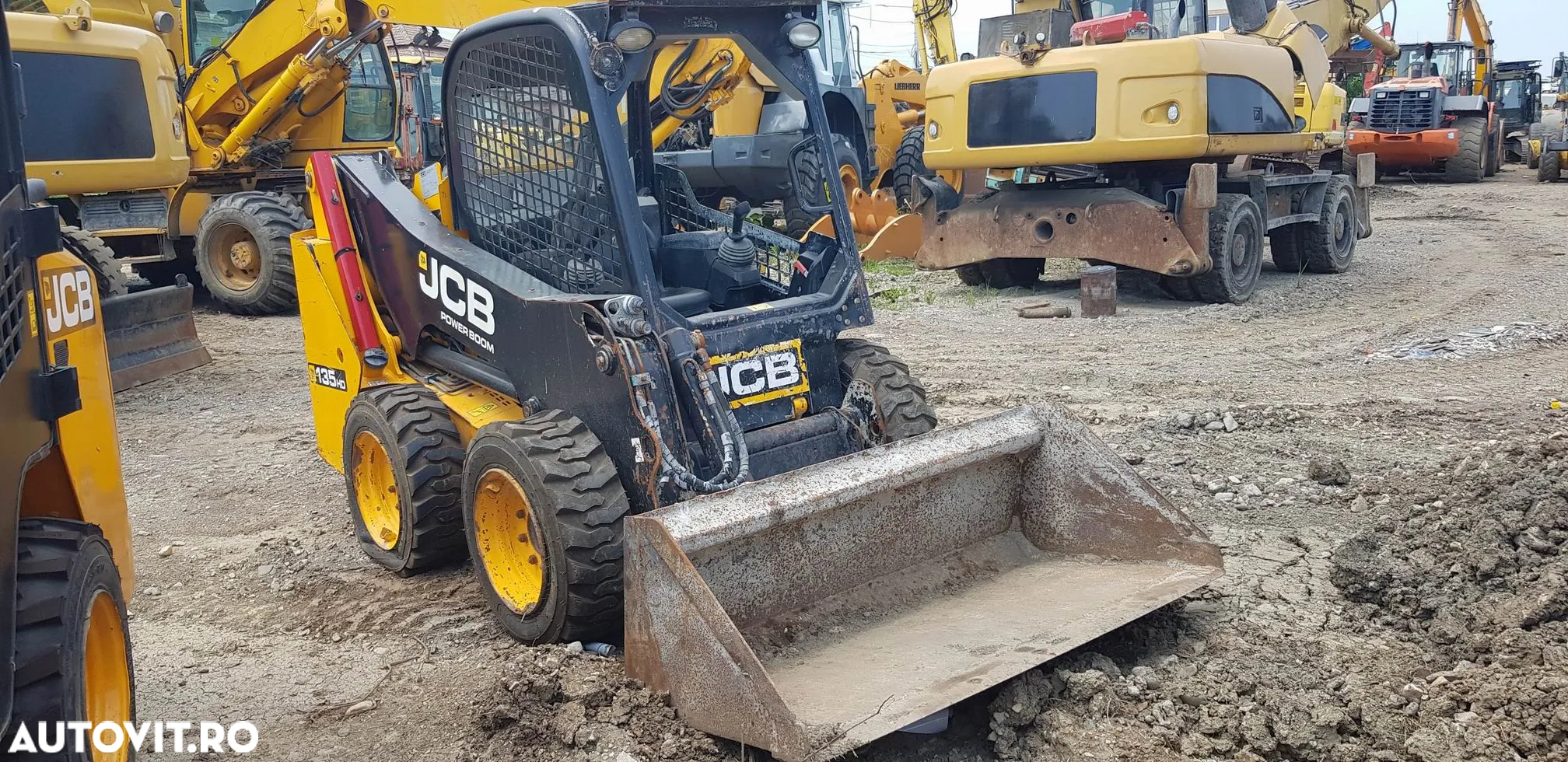 JCB 135 HD Mini încărcător - 13