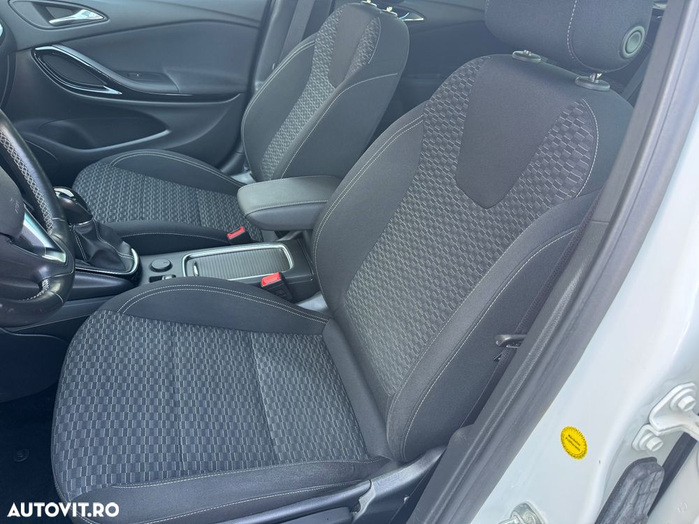 Opel Astra 1.6 D Start/Stop 120 Jahre - 10