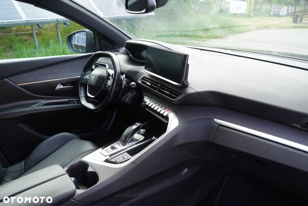 Peugeot 3008 1.5 BlueHDi Allure Pack S&S EAT8 - 12