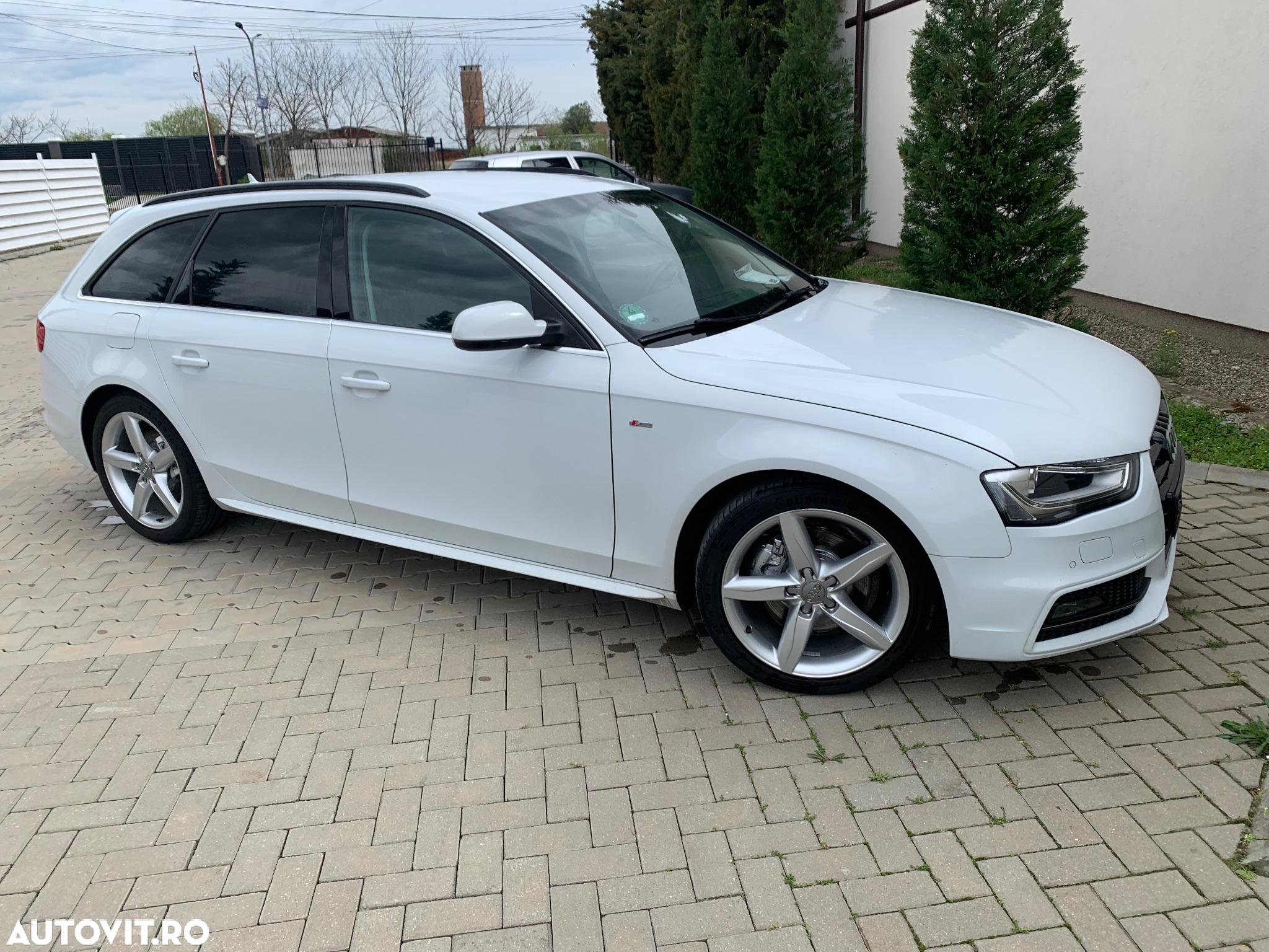Audi A4 2.0 TDI DPF clean diesel multitronic S line Sportpaket - 3