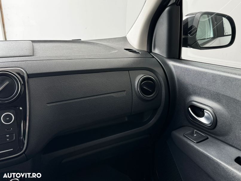 Dacia Lodgy 1.5 Blue dCi Laureate - 24