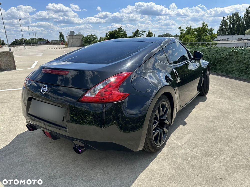 Nissan 370 Z Black Edition - 6