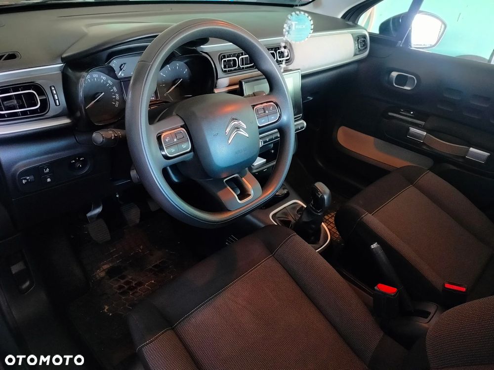 Citroën C3 Pure Tech 82 FEEL - 9