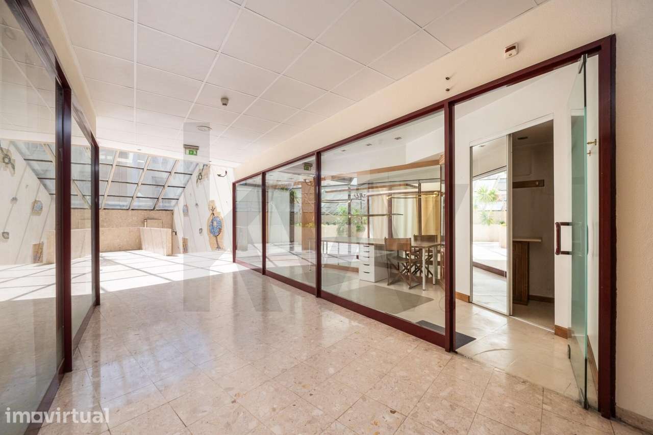 Loja para Venda nas Galerias Topázio | Coimbra - Grande imagem: 4/7