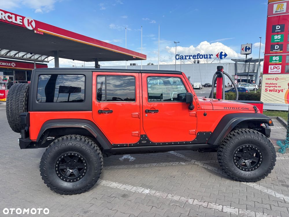 Jeep Wrangler 3.6 Unlim Rubicon X - 29