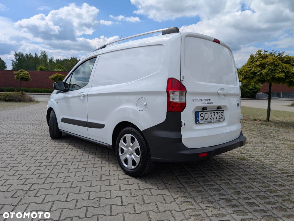 Ford TRANSIT COURIER - 3