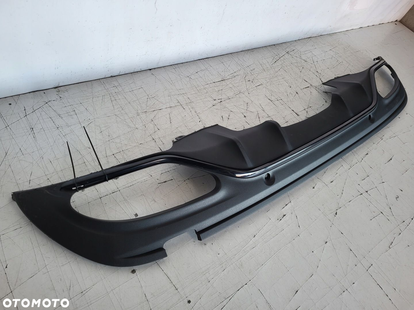 MERCEDES C-KLASA W205 DOKŁADKA SPOILER ZDERZAKA TYŁ DYFUZOR KOMBI - 2