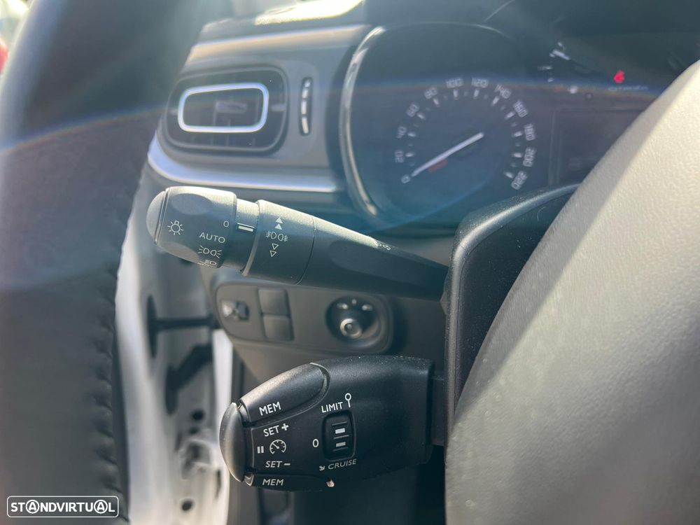 Citroën C3 Pure Tech S&S Shine - 9