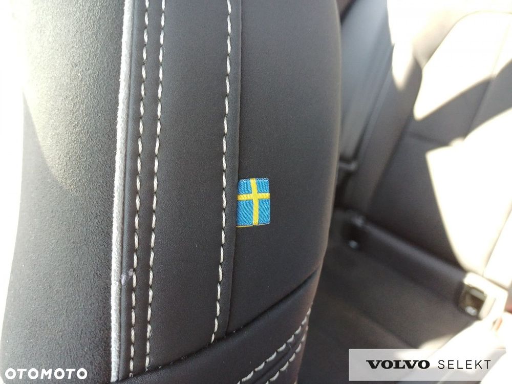 Volvo XC 40 - 22