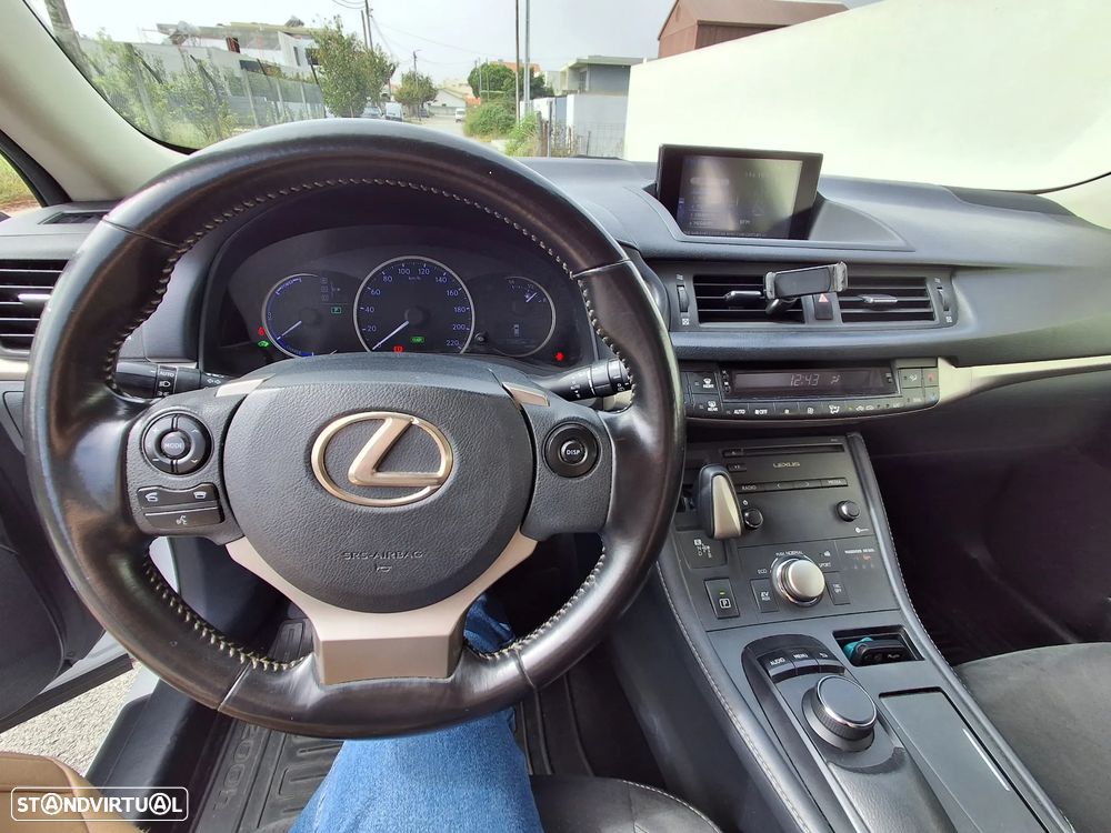 Lexus CT 200h F Sport - 7