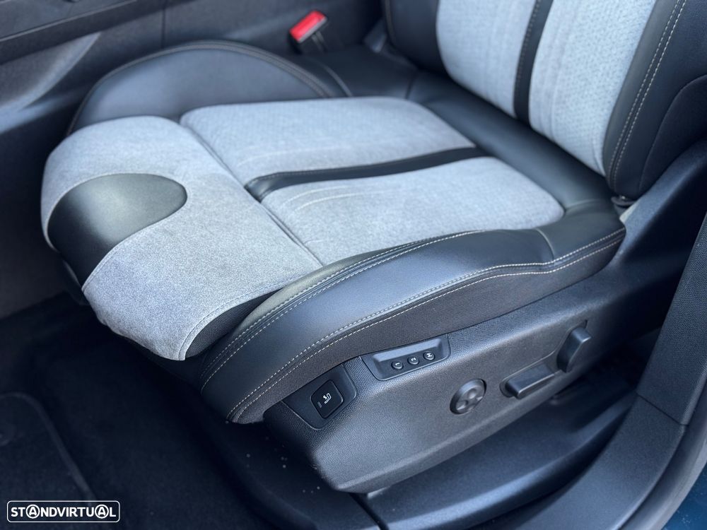 Peugeot 3008 1.6 Hybrid4 GT Pack e-EAT8 - 21