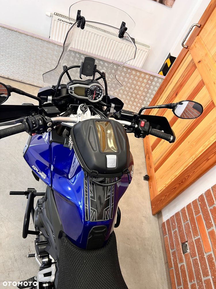 Triumph Tiger - 24