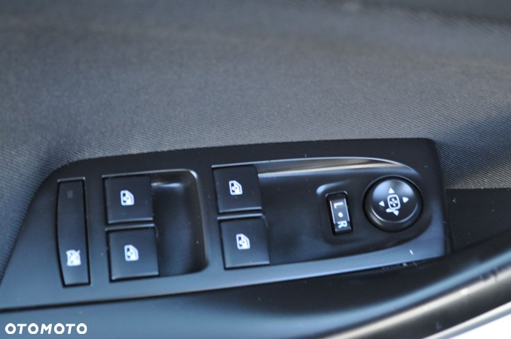 Opel Astra 1.6 D (CDTI) Start/Stop Innovation - 25