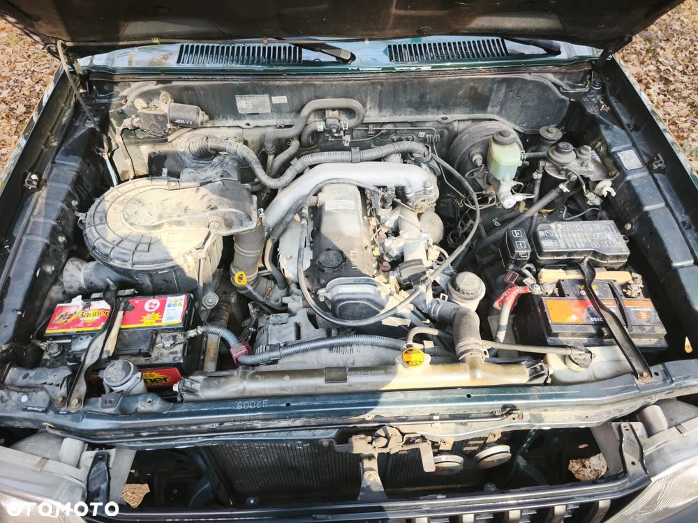 Toyota Land Cruiser KJ70 - 13
