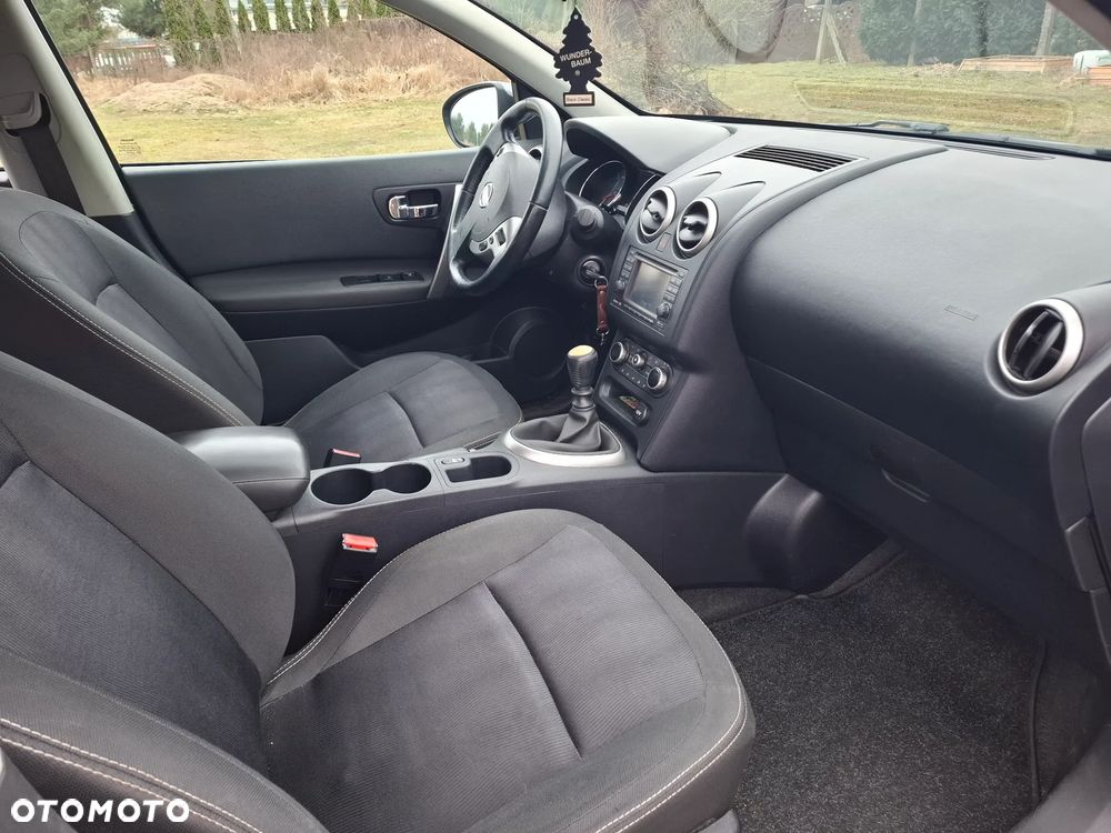 Nissan Qashqai 1.5 dCi DPF 360 - 6