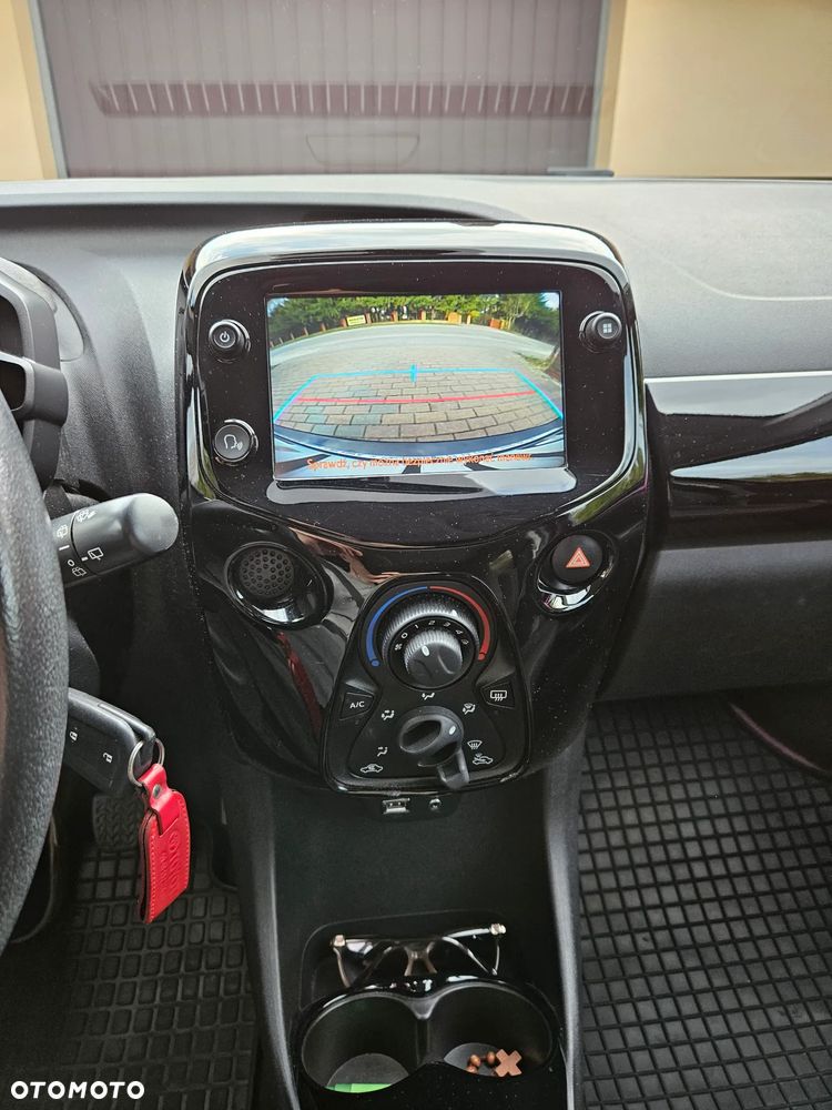 Toyota Aygo x-cite - 14