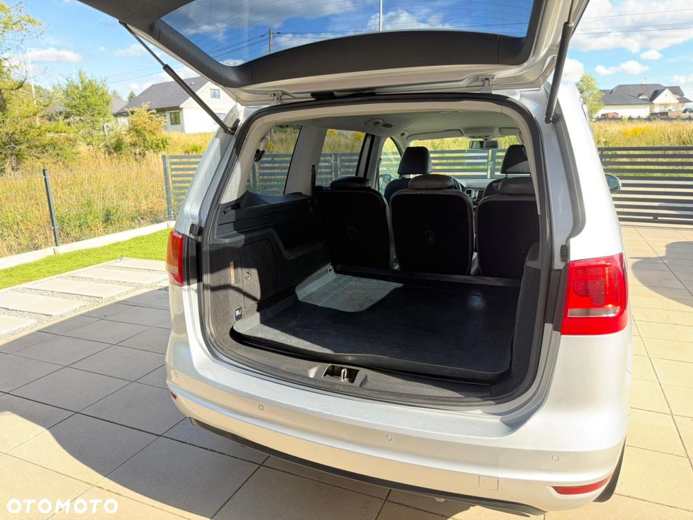 Volkswagen Sharan 2.0 TDI Highline DSG - 10