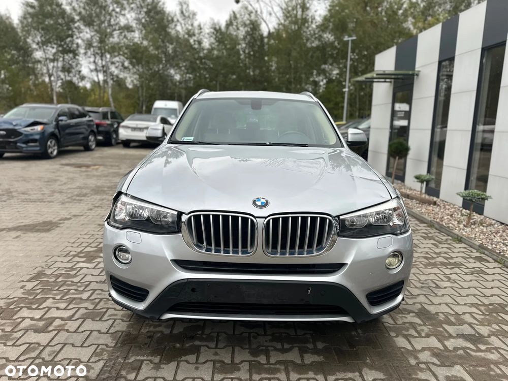 BMW X3 xDrive28i - 2