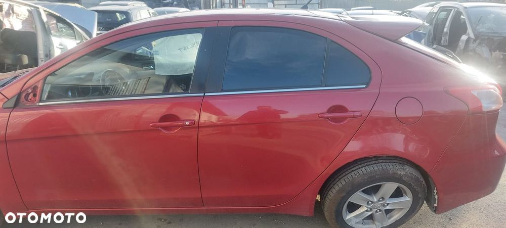 Mitsubishi Lancer x 1,8 sanki przód - 8