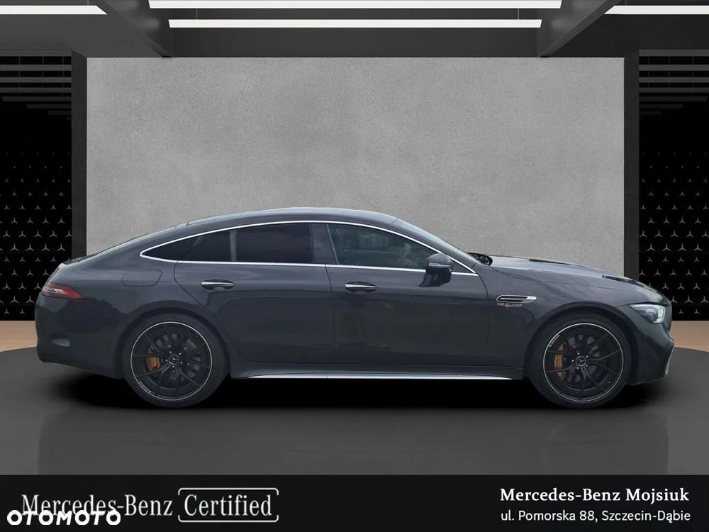 Mercedes-Benz AMG GT - 4