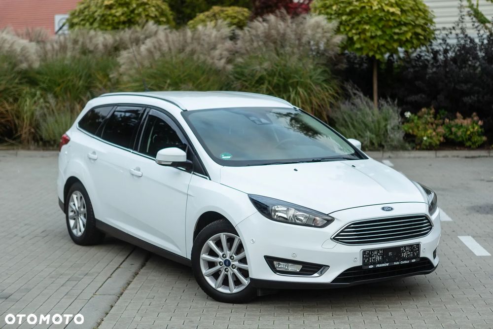 Ford Focus - 8