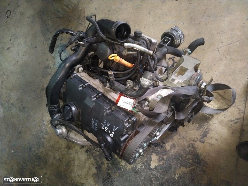 MOTOR COMPLETO AUDI A4 2001 -AWX - 1