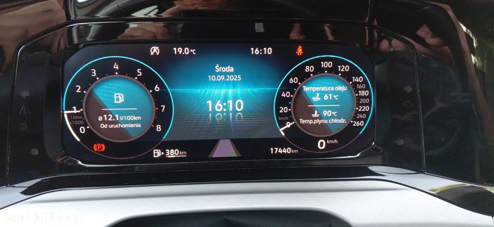 Volkswagen Golf VIII 1.5 TSI EVO Style - 7