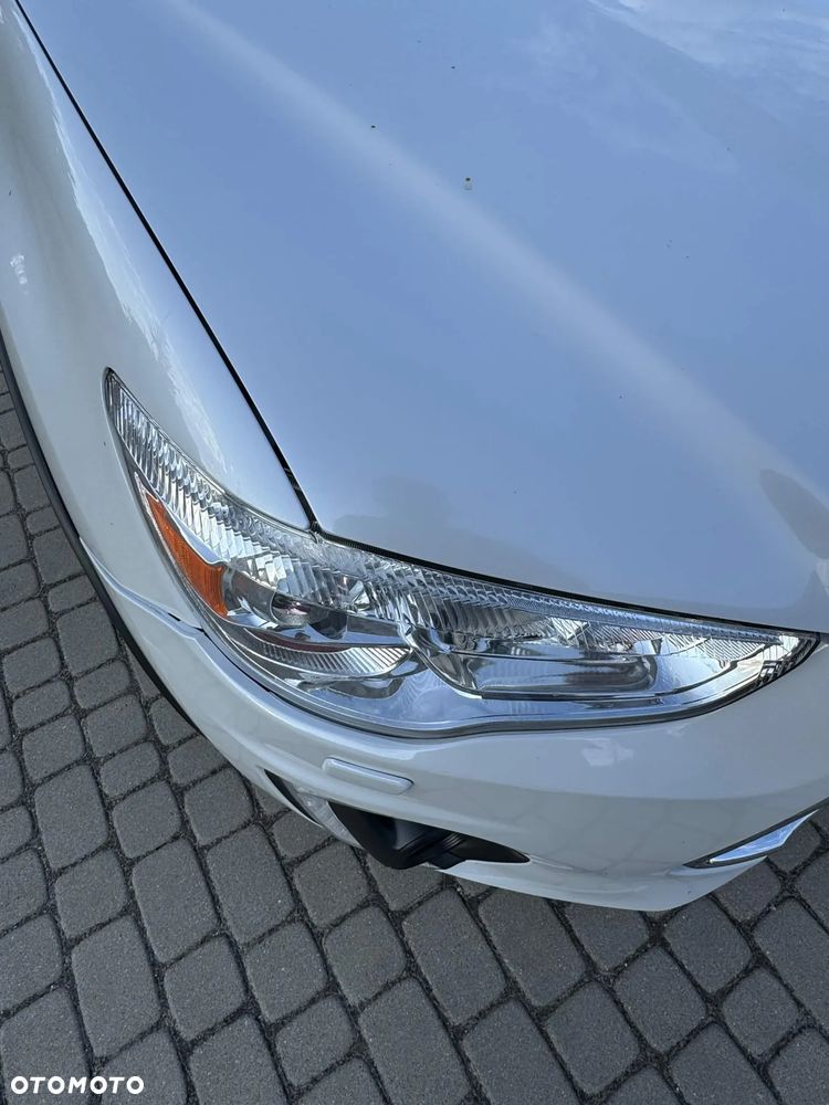 Mitsubishi ASX 1.6 Intense - 12