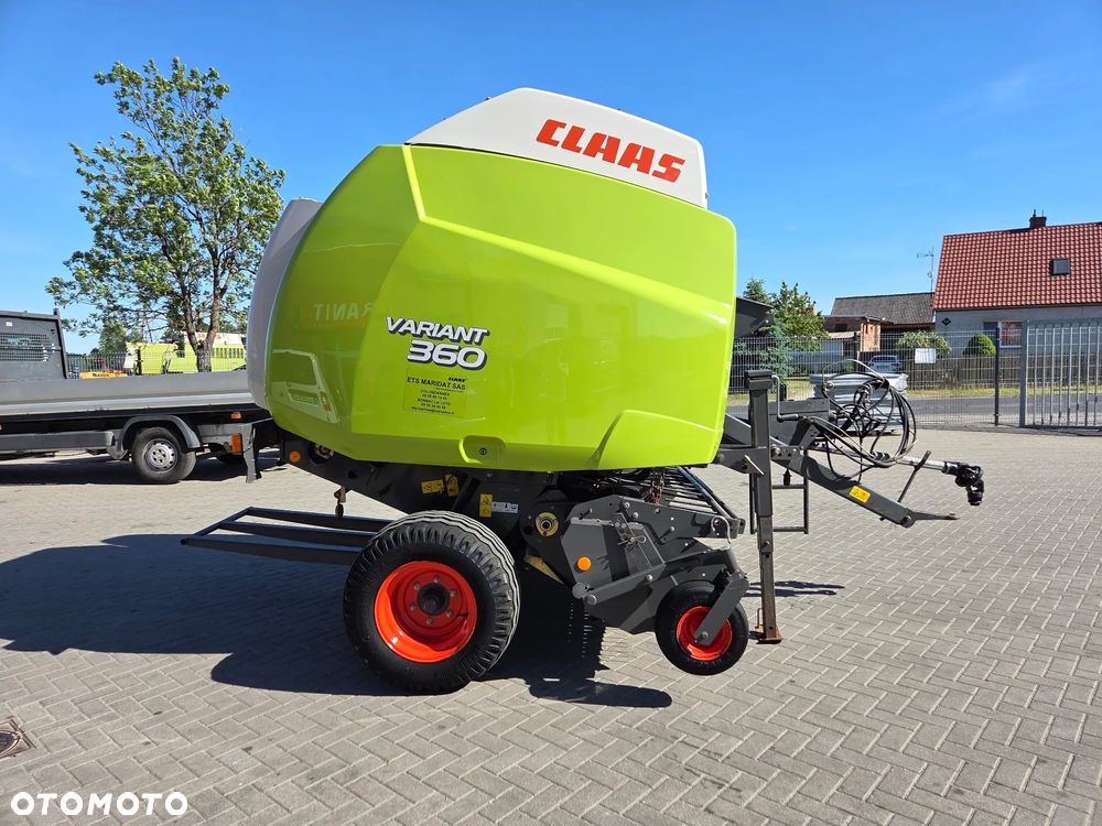 Claas Variant 360 - 6