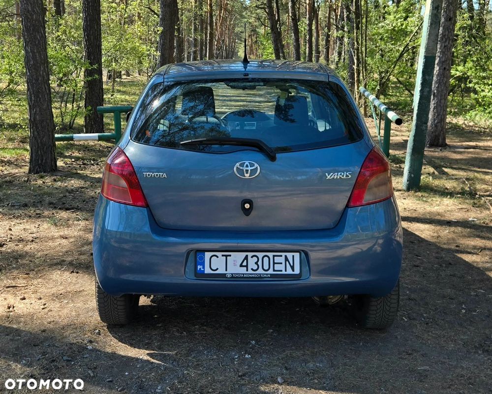 Toyota Yaris 1.4 D-4D Terra A/C - 7