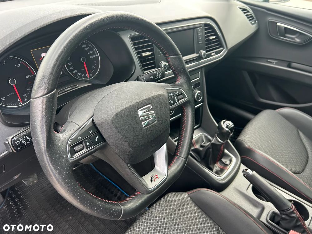 Seat Leon 2.0 TDI DPF Ecomotive FR - 35