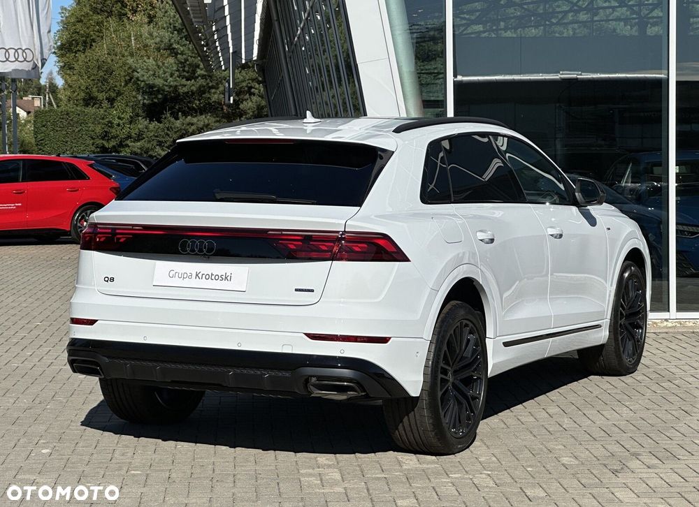 Audi Q8 - 6