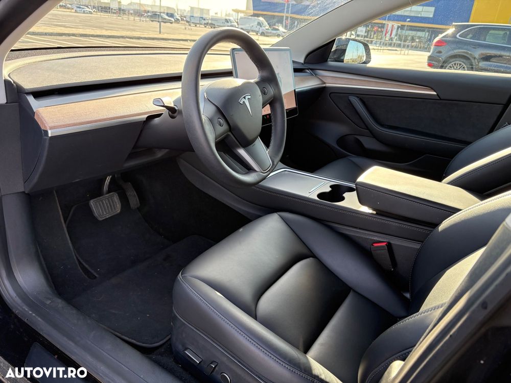 Tesla Model 3 Langstreckenbatterie Allradantrieb Dual Motor - 11