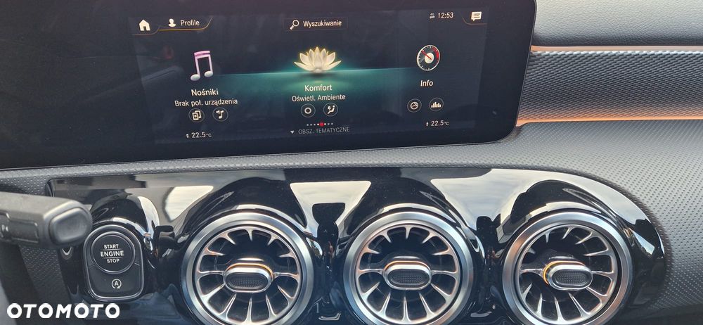 Mercedes-Benz CLA - 17