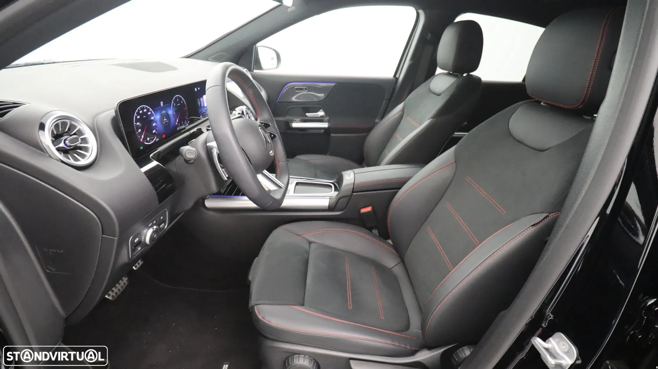 Mercedes-Benz GLA 200 d AMG Line - 12